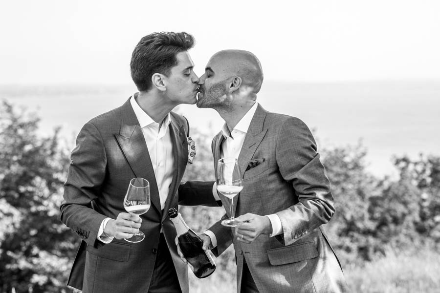 Awesome and creative gay, lesbian wedding photography in Verona and Lake Garda area